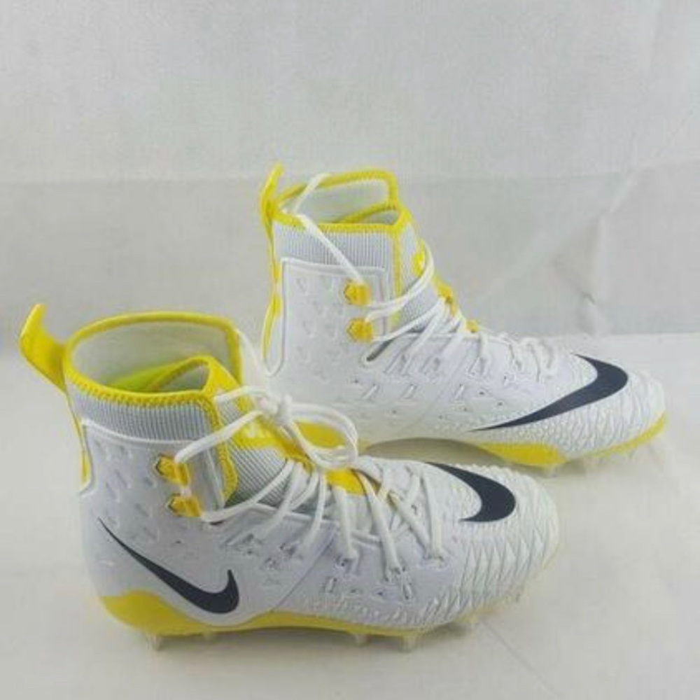 Nike cleats force savage cleats size 9.5